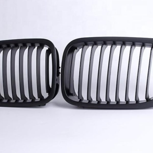 Calandres Noirs Mats BMW E46