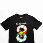 T-shirt Burkindi avec motif à col rond - Noir/Multicolore – Image 2