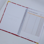 Budget planner à motif pagne - rouge – Image 3