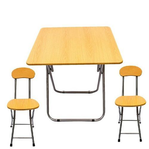 Table Pliante + 2 Chaises