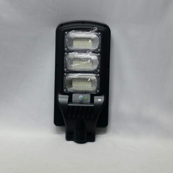 Lampadaire urbain solaire 150W Ip65