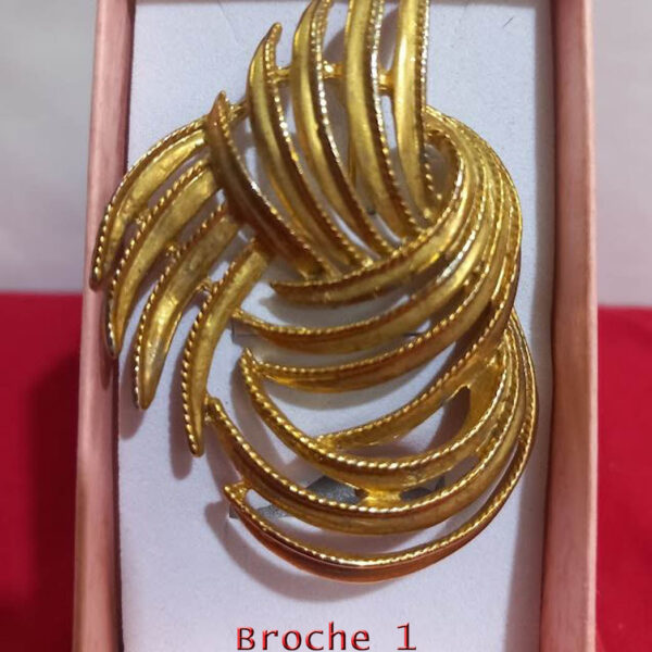 Broche Dorée Pour Femme