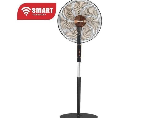 Standing pedestal fan with a round metal grille and copper center, featuring a red 'SMART TECHNOLOGY' banner above the head.